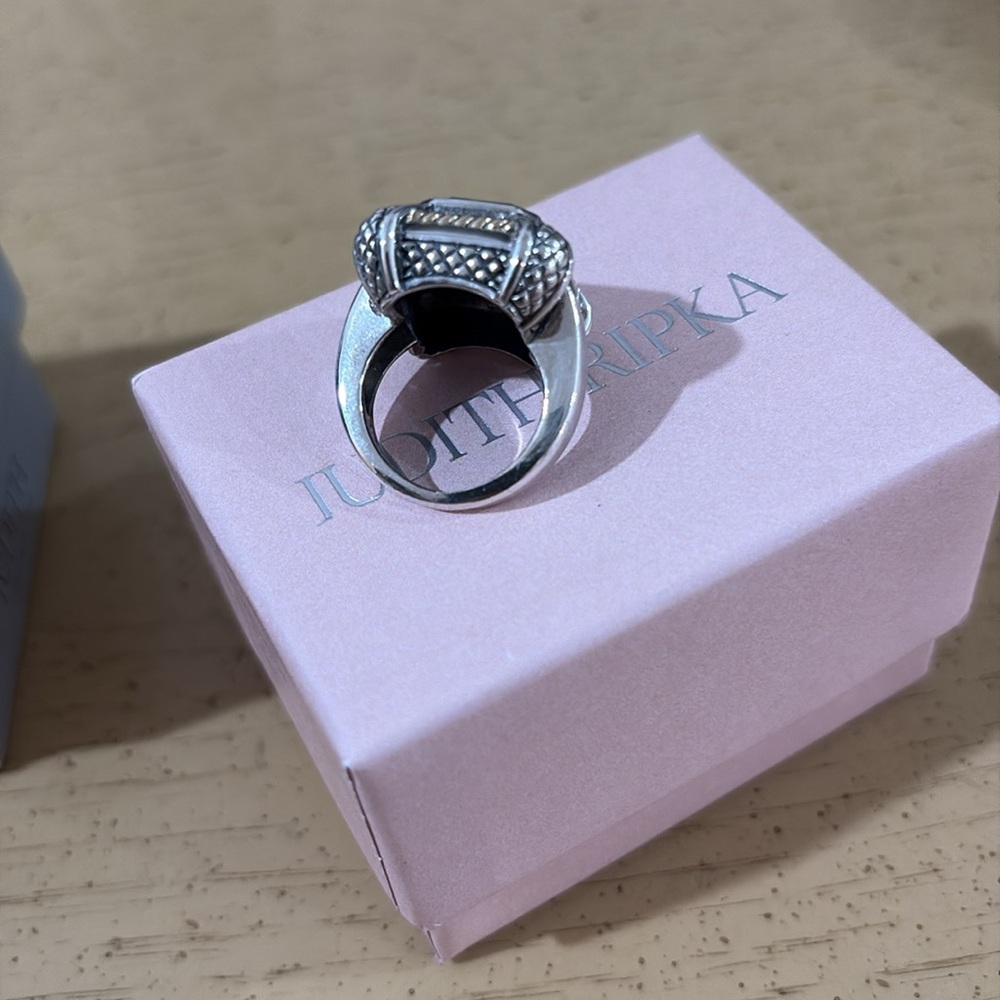 Judith Ripka amethyst ring - Picture 3 of 5